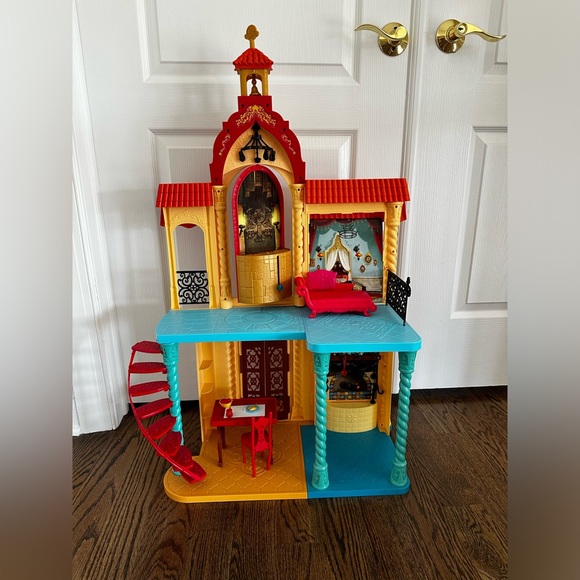 Elanor Of Avalor Castle * Disney Princess - Picture 1 of 3